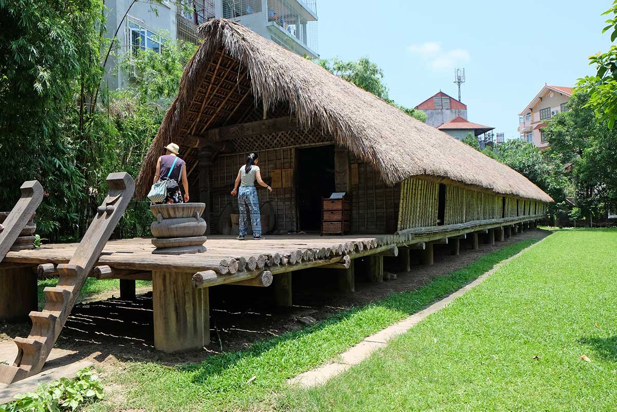 HERITAGE JOURNEY: DETAILED HISTORY TOUR OF HANOI CAPITAL