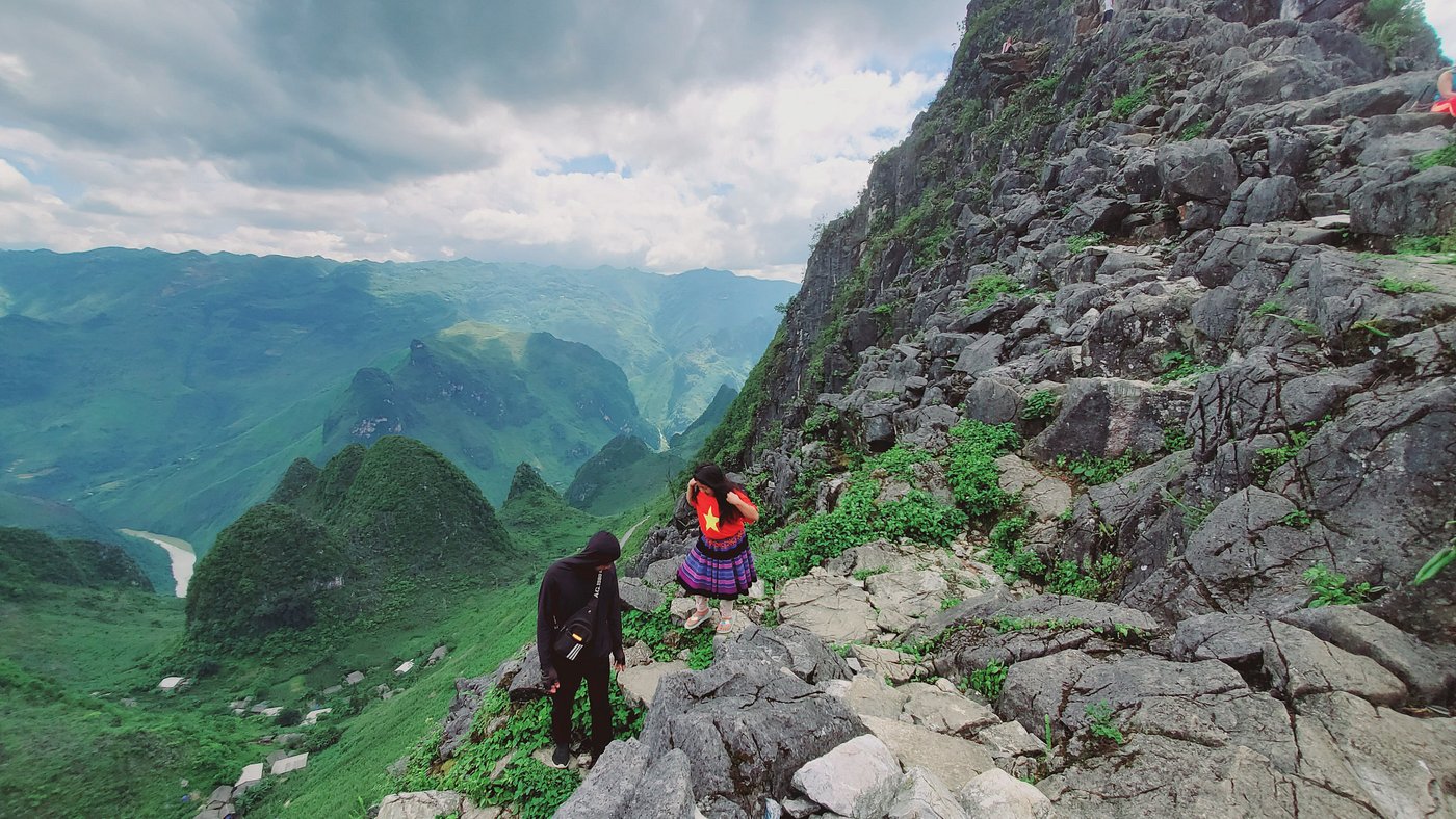 HA GIANG LOOP: JOURNEY TO CONQUER THE HAPPINESS ROAD