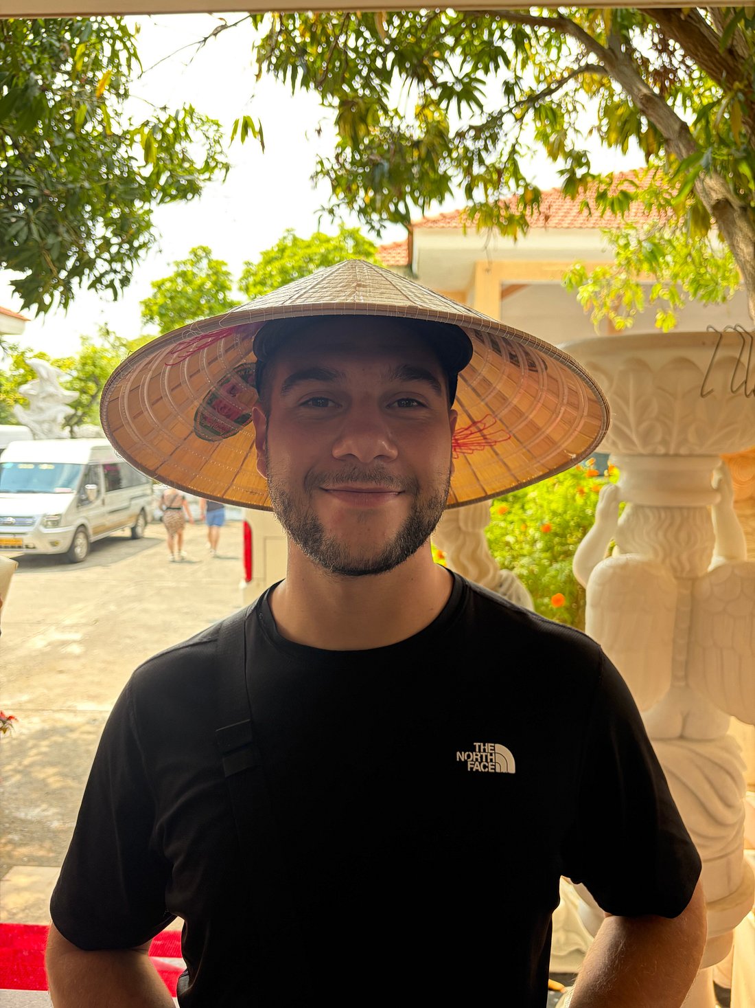 MORNING TOUR: MARBLE MOUNTAINS – AM PHU CAVE – SON TRA PENINSULA